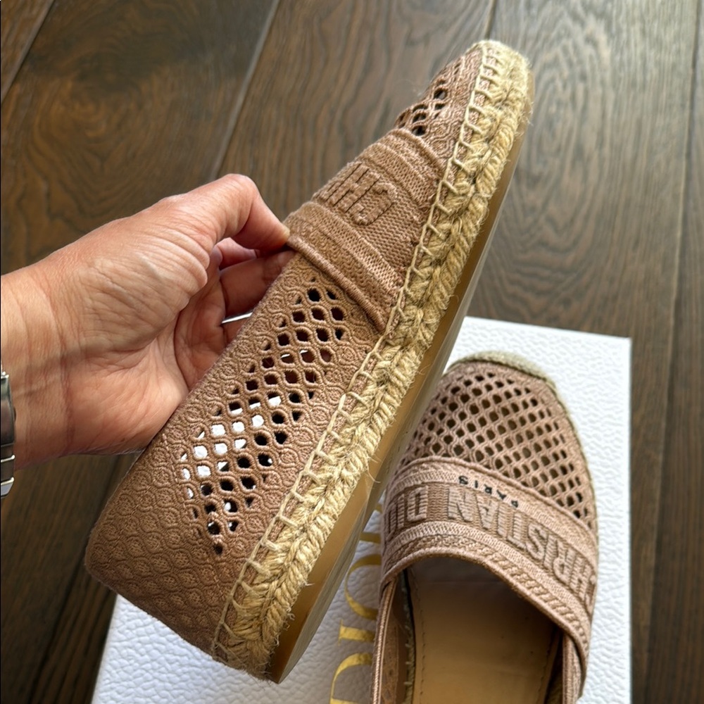 AUTHENTIC Christian Dior Nude Mesh Espadrilles (RARE color) - Picture 8 of 13